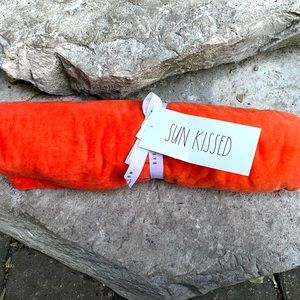 Rae Dunn SUN KISSED Beach Towel